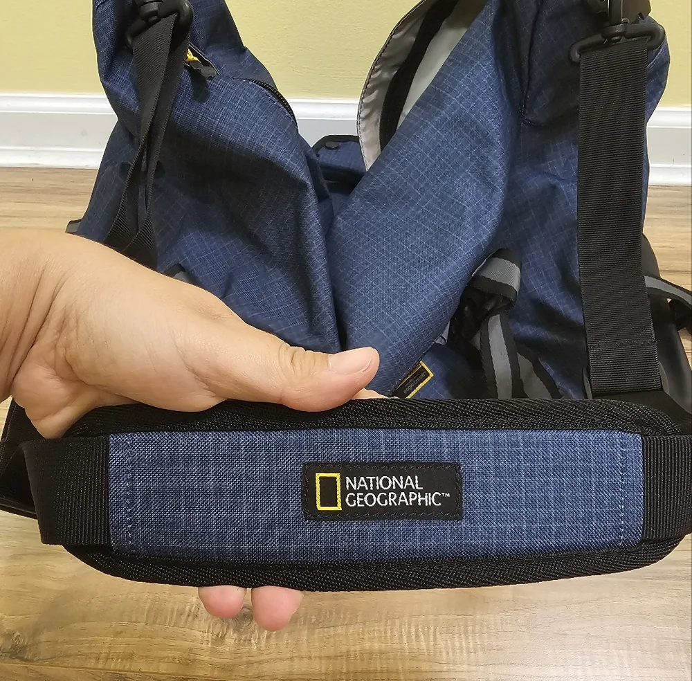 NWOT Eagle Creek National Geographic Adventure Duffel 60l Bag, Cosmic Blue